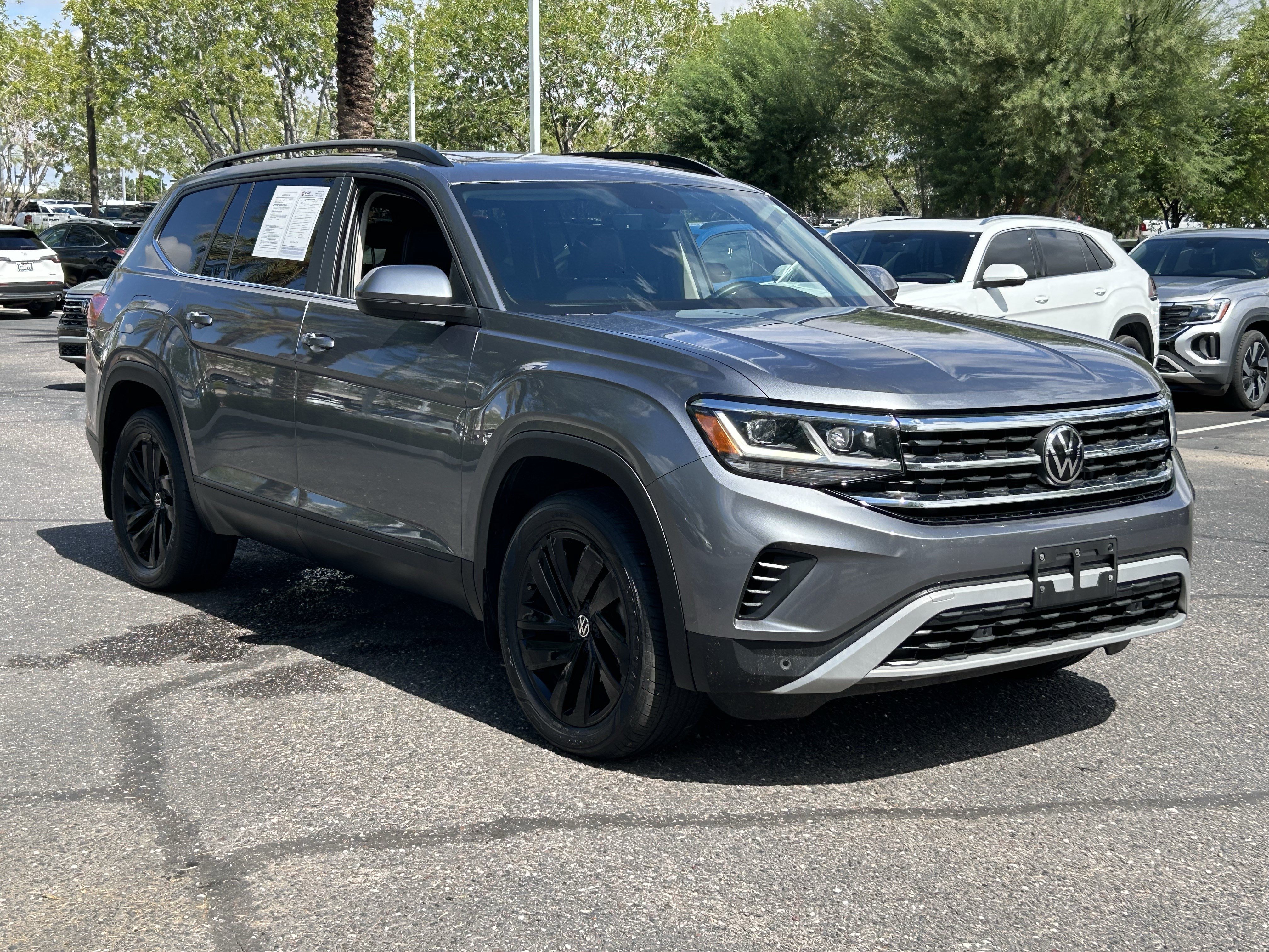 Used 2023 Volkswagen Atlas SE w/ Panoramic Sunroof Package AWD/4WD image 6