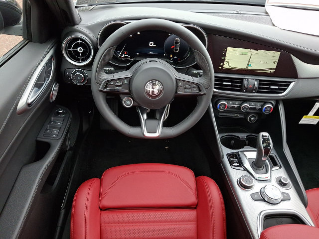 New 2026 Alfa Romeo Giulia AWD image 7