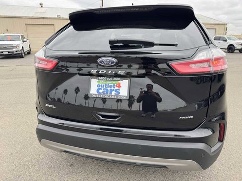 Used 2024 Ford Edge SEL image 10