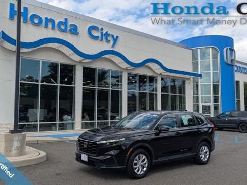 Used 2024 Honda CR-V LX image 1
