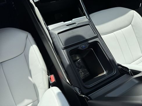 New 2026 Land Rover Range Rover Sport Dynamic SE image 25