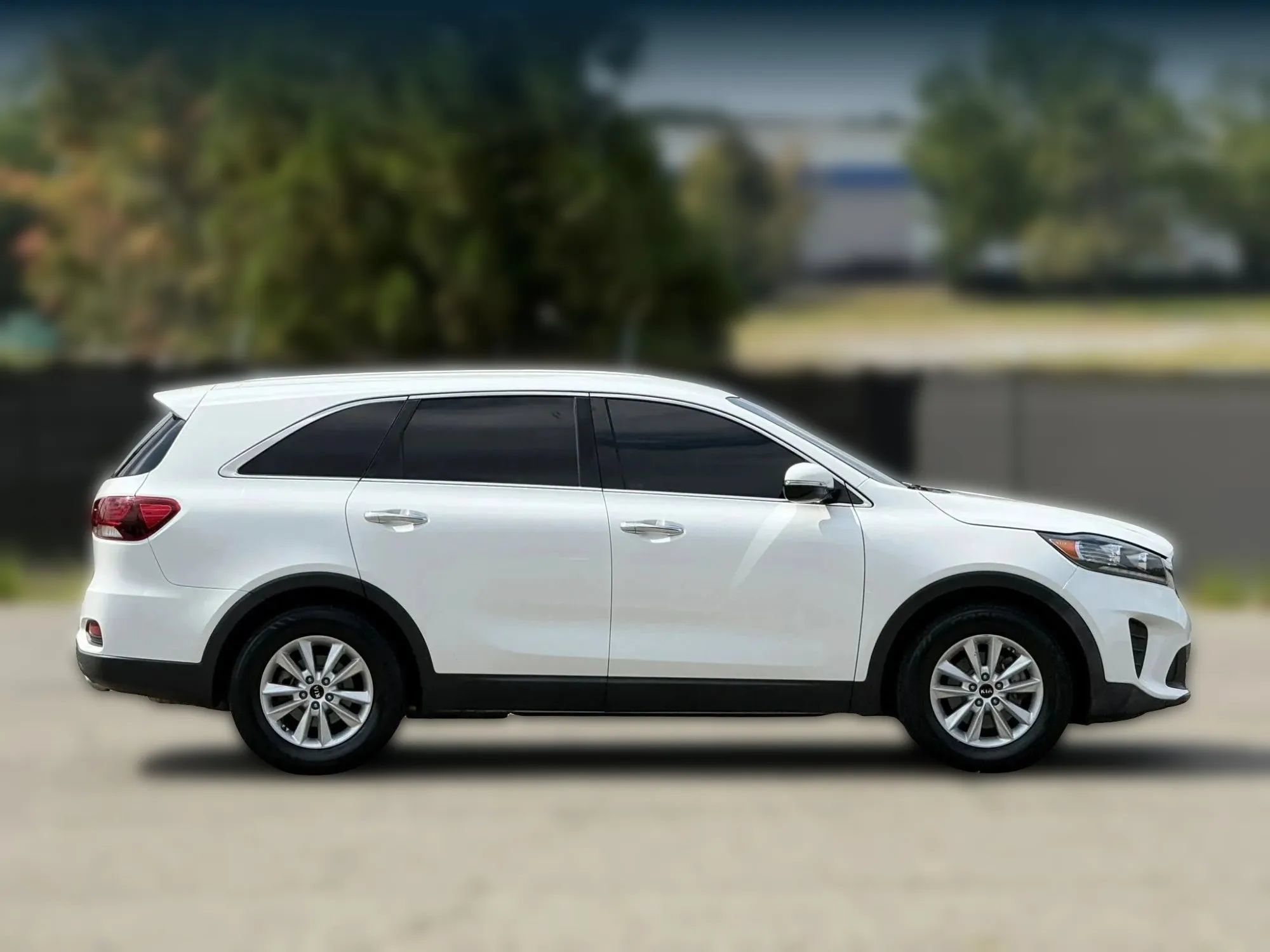 Used 2020 Kia Sorento FWD V6 image 7