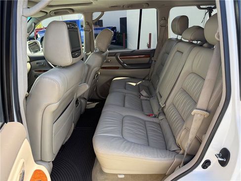 Used 2006 Lexus LX 470 4WD image 14