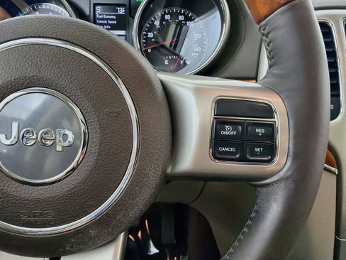 Used 2012 Jeep Grand Cherokee Overland AWD/4WD image 50
