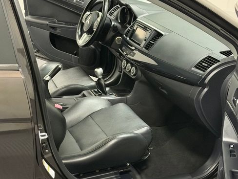 Used 2014 Mitsubishi Lancer Evolution GSR image 11