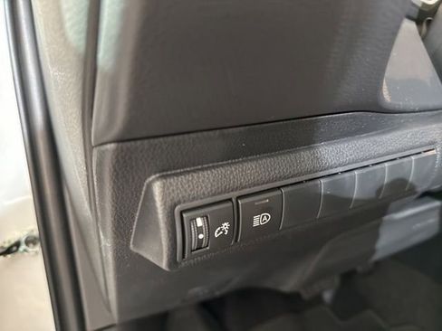 New 2026 Toyota Corolla SE image 21