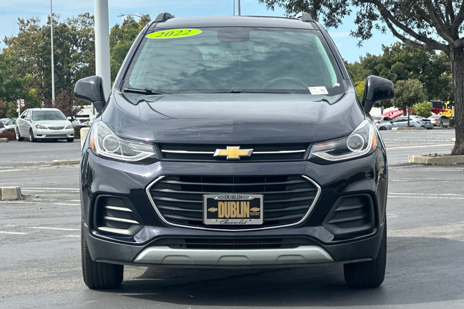 Used 2022 Chevrolet Trax LT w/ Driver Confidence Package AWD/4WD image 9