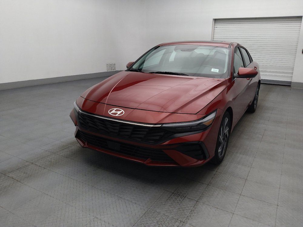 Used 2025 Hyundai Elantra SEL FWD image 15