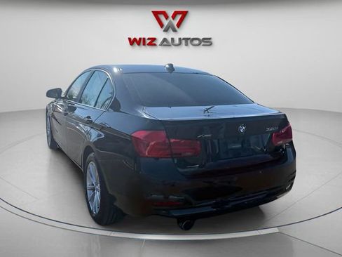 Used 2017 BMW 320i xDrive Sedan image 7