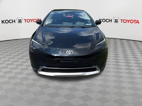 Used 2024 Toyota Prius Prime FWD image 2