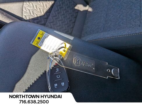 Used 2024 Chevrolet Equinox LT image 19