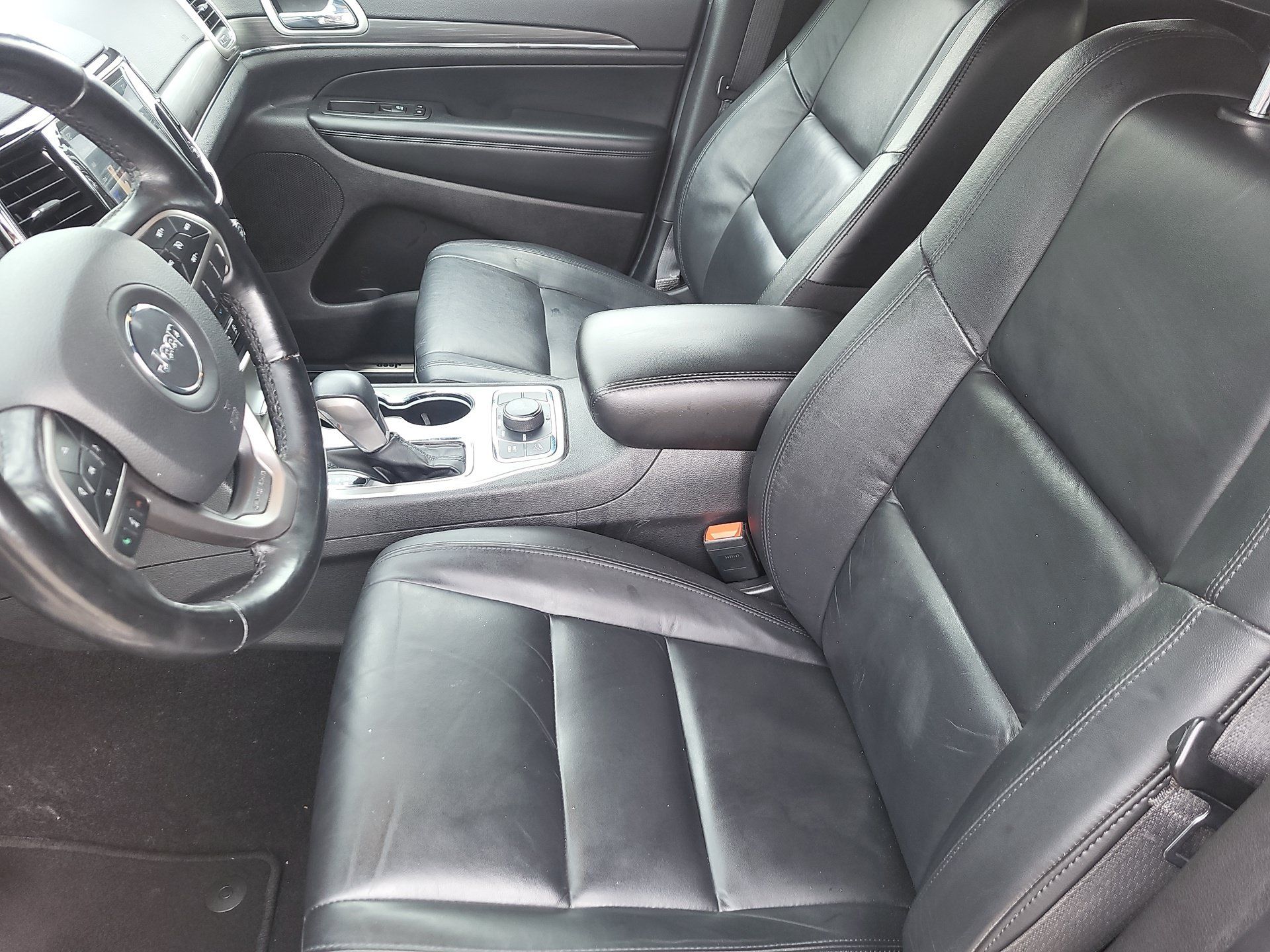 Used 2021 Jeep Grand Cherokee Limited AWD/4WD image 11