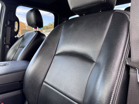 Used 2021 RAM 1500 Classic Warlock image 25