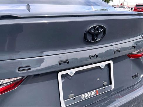 Used 2025 Toyota Camry SE FWD image 29