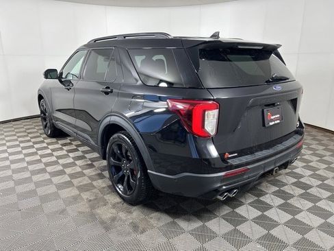 Certified 2021 Ford Explorer ST w/ ST Street Pack image 4