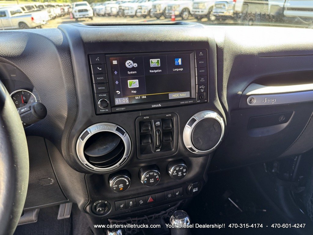 Used 2014 Jeep Wrangler Unlimited Sahara w/ Connectivity Group AWD/4WD image 24