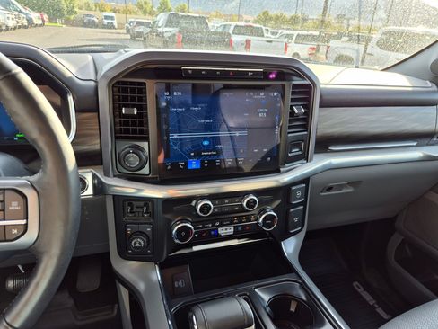 Used 2024 Ford F150 Lariat w/ Tow/Haul Package AWD/4WD image 27