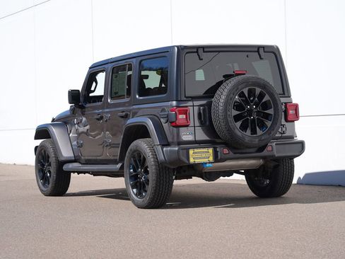 Used 2023 Jeep Wrangler Unlimited Sahara w/ Cold Weather Group image 5
