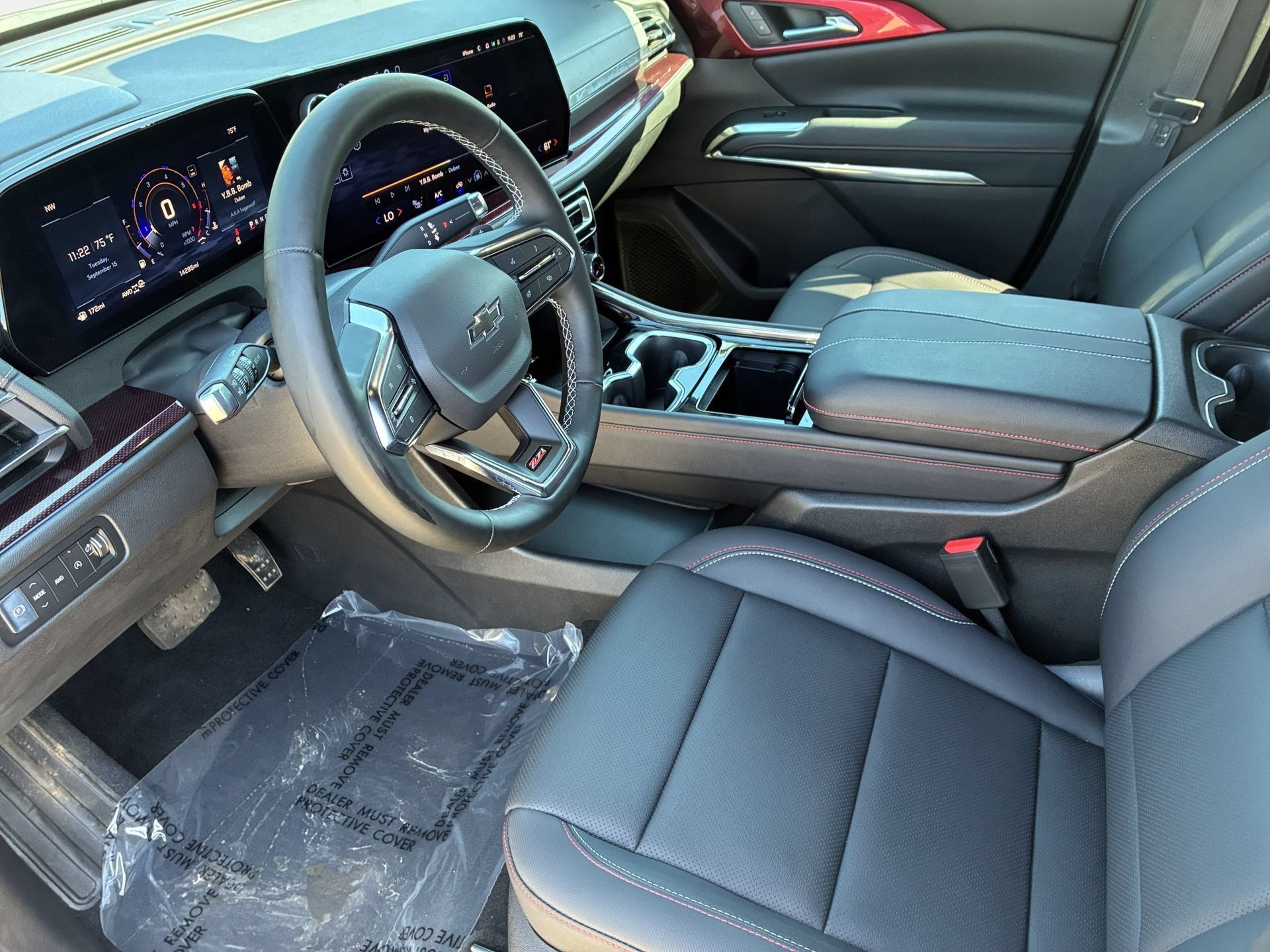 Used 2026 Chevrolet Traverse Z71 AWD/4WD image 16