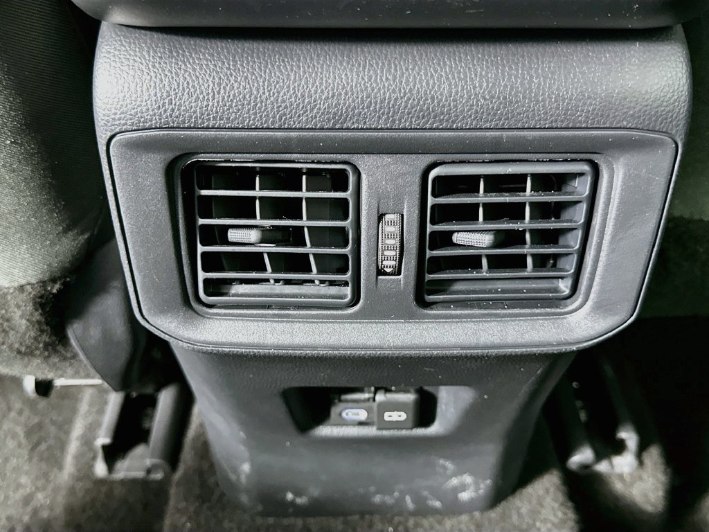 Certified 2025 Toyota RAV4 XLE FWD image 25