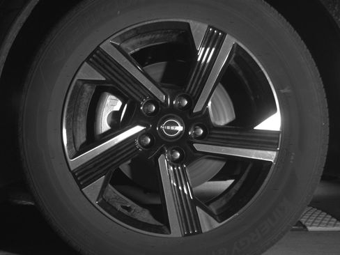 Used 2025 Nissan Sentra SV image 12