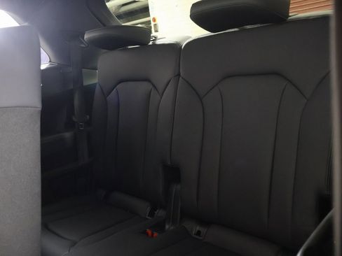 Used 2025 Audi Q7 3.0T Premium Plus w/ Premium Plus Package image 26
