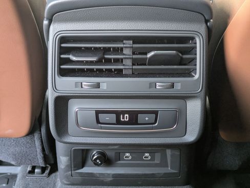 Certified 2025 Audi Q8 Premium w/ Black Optic Package image 25