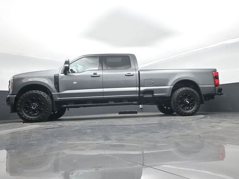 Used 2025 Ford F350 Lariat w/ Lariat Ultimate Package AWD/4WD image 52