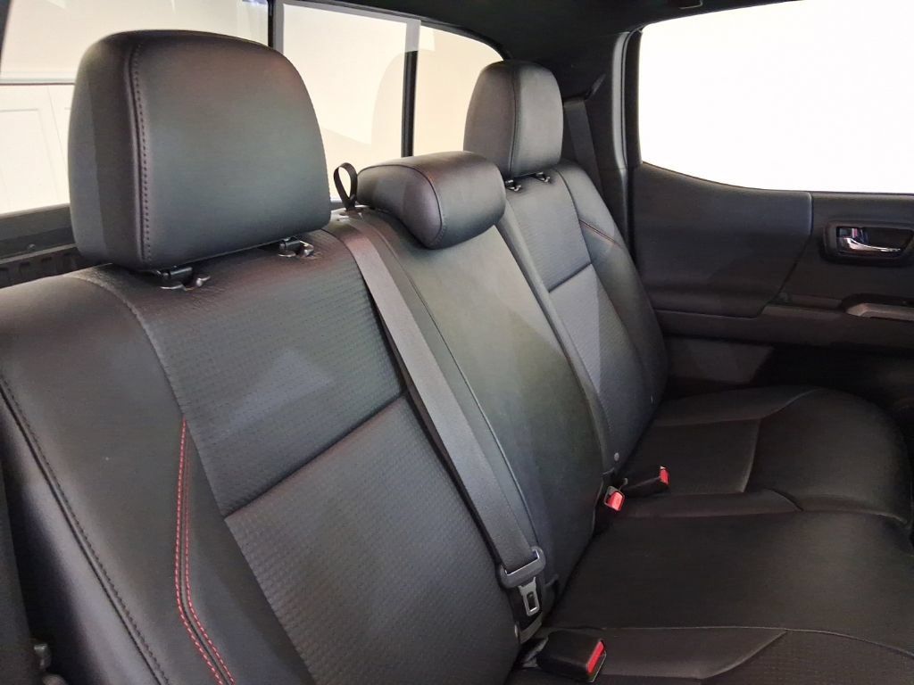 Used 2023 Toyota Tacoma TRD Pro AWD/4WD image 15
