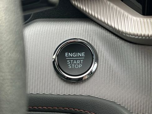 New 2026 Ford Explorer Active image 33