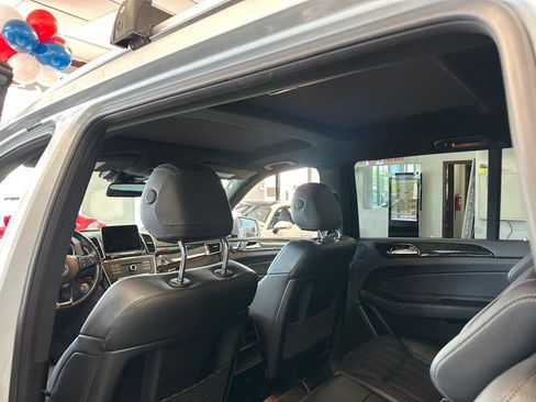 Used 2017 Mercedes-Benz GLS 450 GLS 450 4MATIC SUV image 27