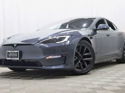 Used 2022 Tesla Model S image 6