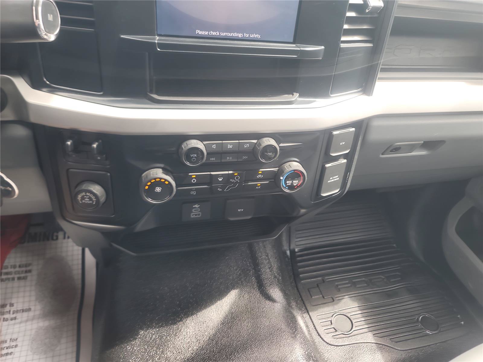 Used 2024 Ford F250 XL w/ XL Chrome Package RWD image 30