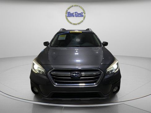 Used 2018 Subaru Outback 2.5i Limited AWD/4WD image 7