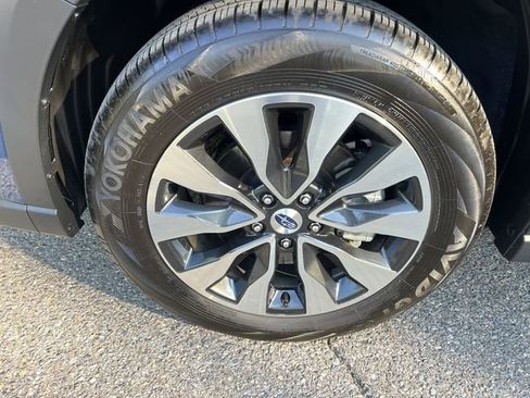 Used 2024 Subaru Outback Touring XT AWD/4WD image 23
