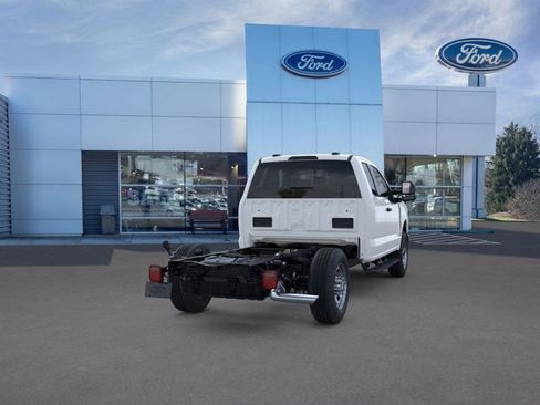 New 2025 Ford F350 XL w/ XL Chrome Package image 8