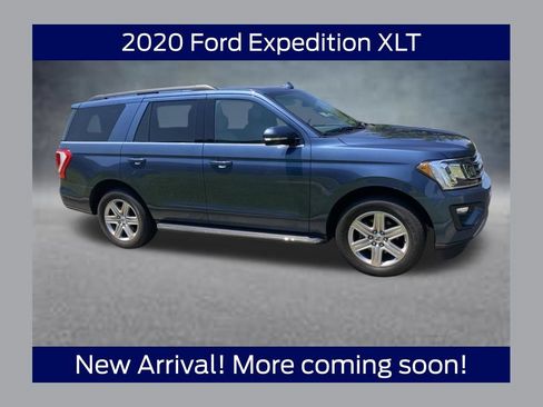 Used 2020 Ford Expedition XLT w/ Equipment Group 202A AWD/4WD image 1