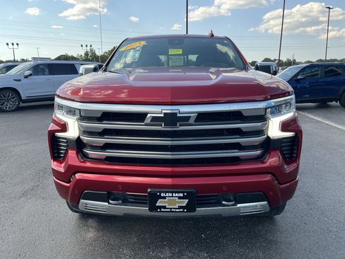 Used 2024 Chevrolet Silverado 1500 High Country w/ High Country Premium Package AWD/4WD image 13
