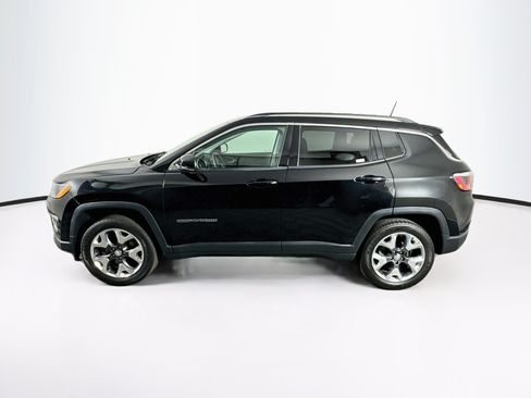 Used 2018 Jeep Compass Limited w/ Navigation Group AWD/4WD image 4