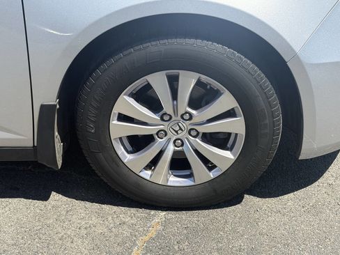 Used 2014 Honda Odyssey EX-L image 36