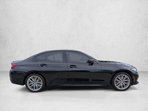 Certified 2023 BMW 330i Sedan w/ Driving Assistance Package RWD image 3