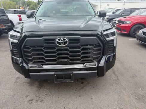 Used 2022 Toyota Tundra SR5 w/ Convenience Package RWD image 7