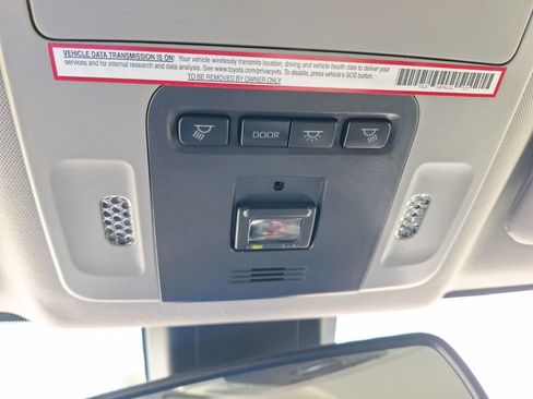 Used 2023 Toyota Camry XSE FWD image 27
