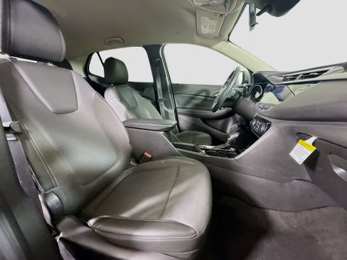 Used 2023 Buick Encore GX Select w/ Sport Touring Package FWD image 29