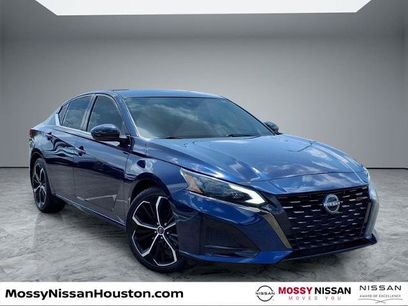 Certified 2023 Nissan Altima 2.5 SR