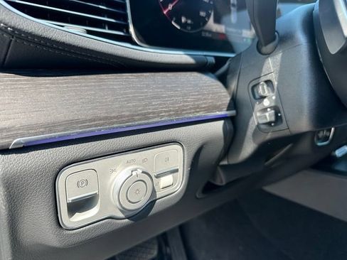 Used 2026 Mercedes-Benz GLS 450 4MATIC image 14