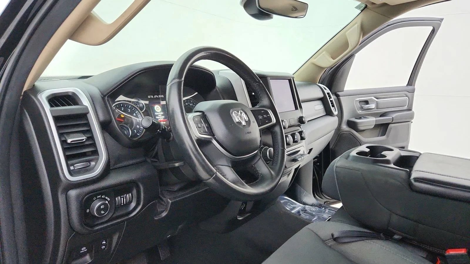 Used 2019 RAM 1500 Big Horn AWD/4WD image 46