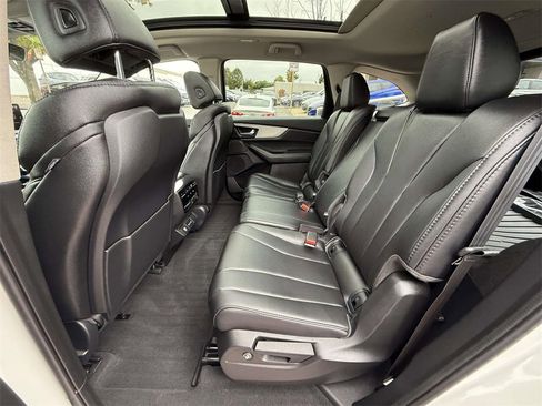 Certified 2025 Acura MDX SH-AWD image 24