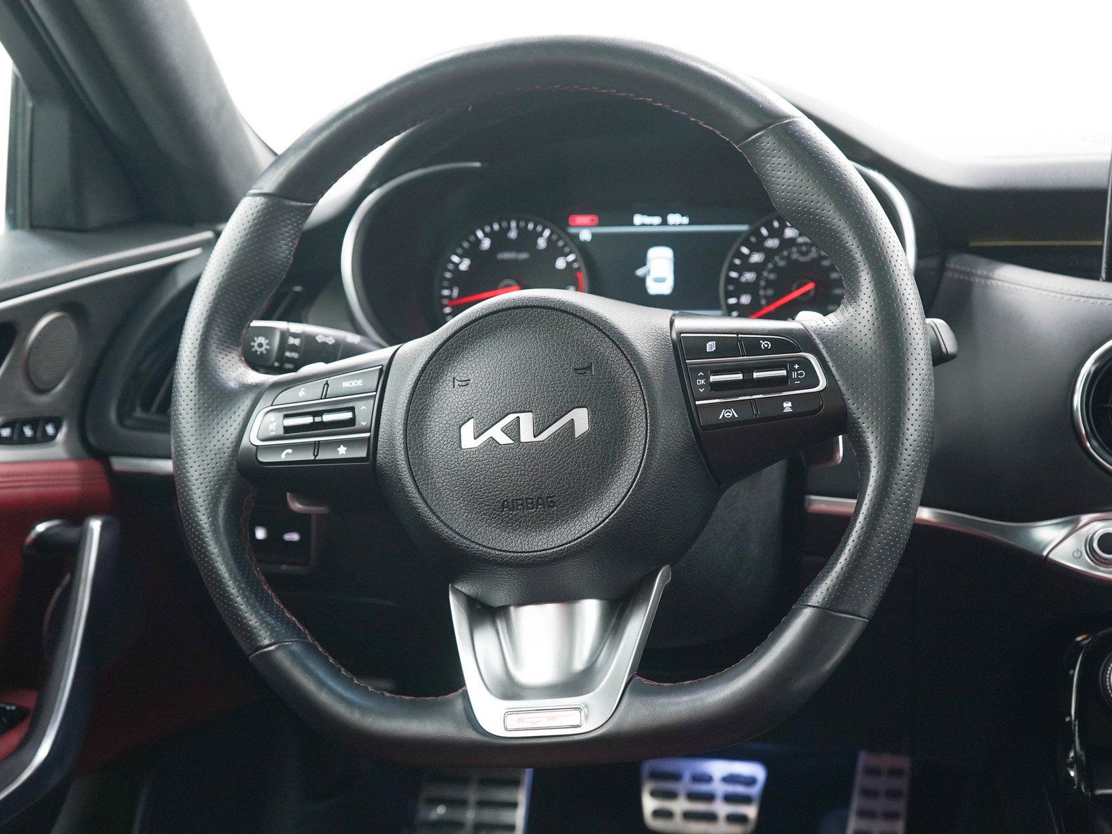Used 2022 Kia Stinger GT2 AWD/4WD image 15