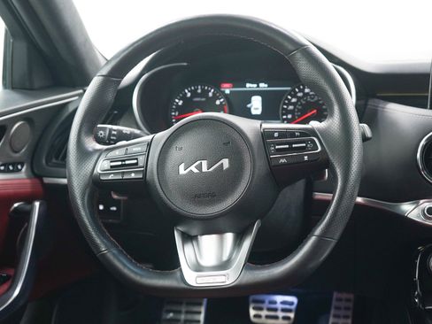 Used 2022 Kia Stinger GT2 AWD/4WD image 15